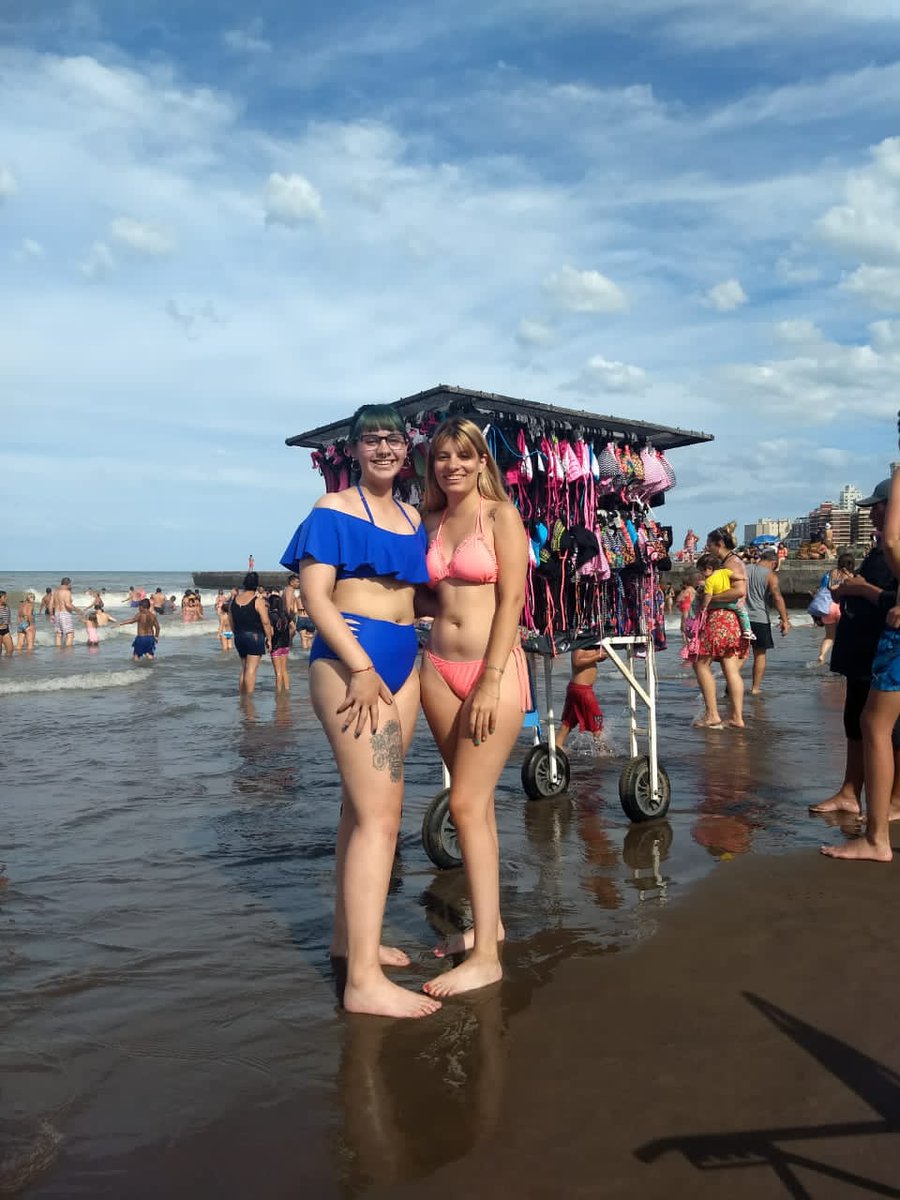 ChisteSol's tweet image. Casi una decada @Bubble_shoutss  💖 que haria sin vos