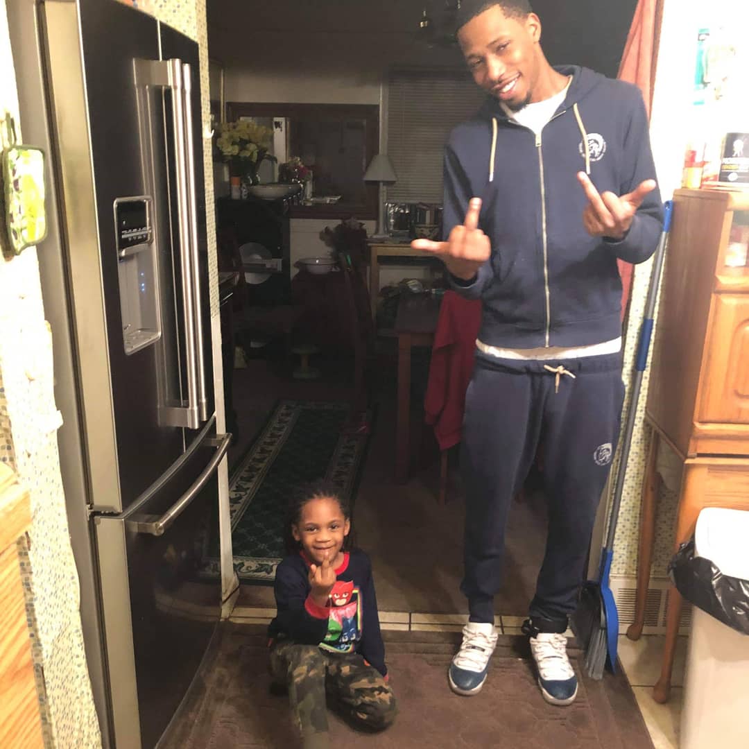 RealSavage___'s tweet photo. #NewProfilePic https://t.co/Scd0VasWUZ