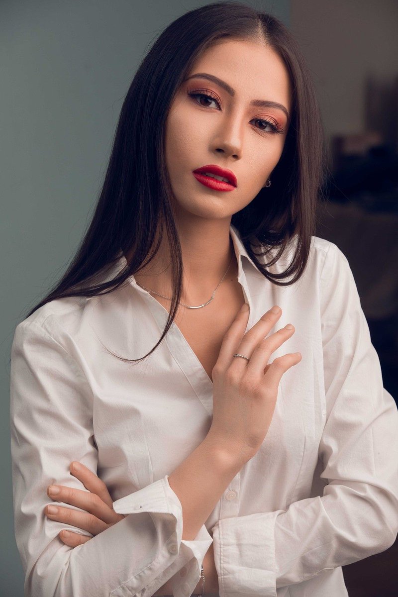 Kabook Pro On Twitter Jennyfer Modele Conflans Sainte Honorine Yvelines Kabook Fr Https T Co Jdznu5hbw4