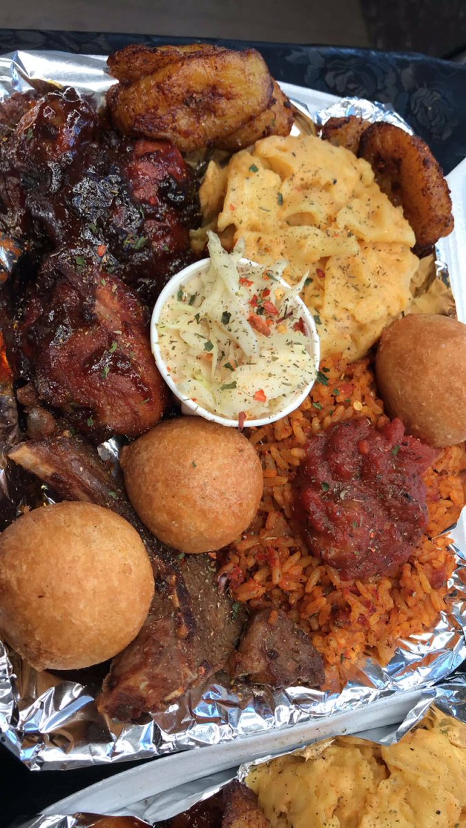 debzkitchen's tweet photo. RT AND SHARE IF YOU NEED THIS PLATTER IN YOUR LIFE 😋 https://t.co/yujm9dTV9d