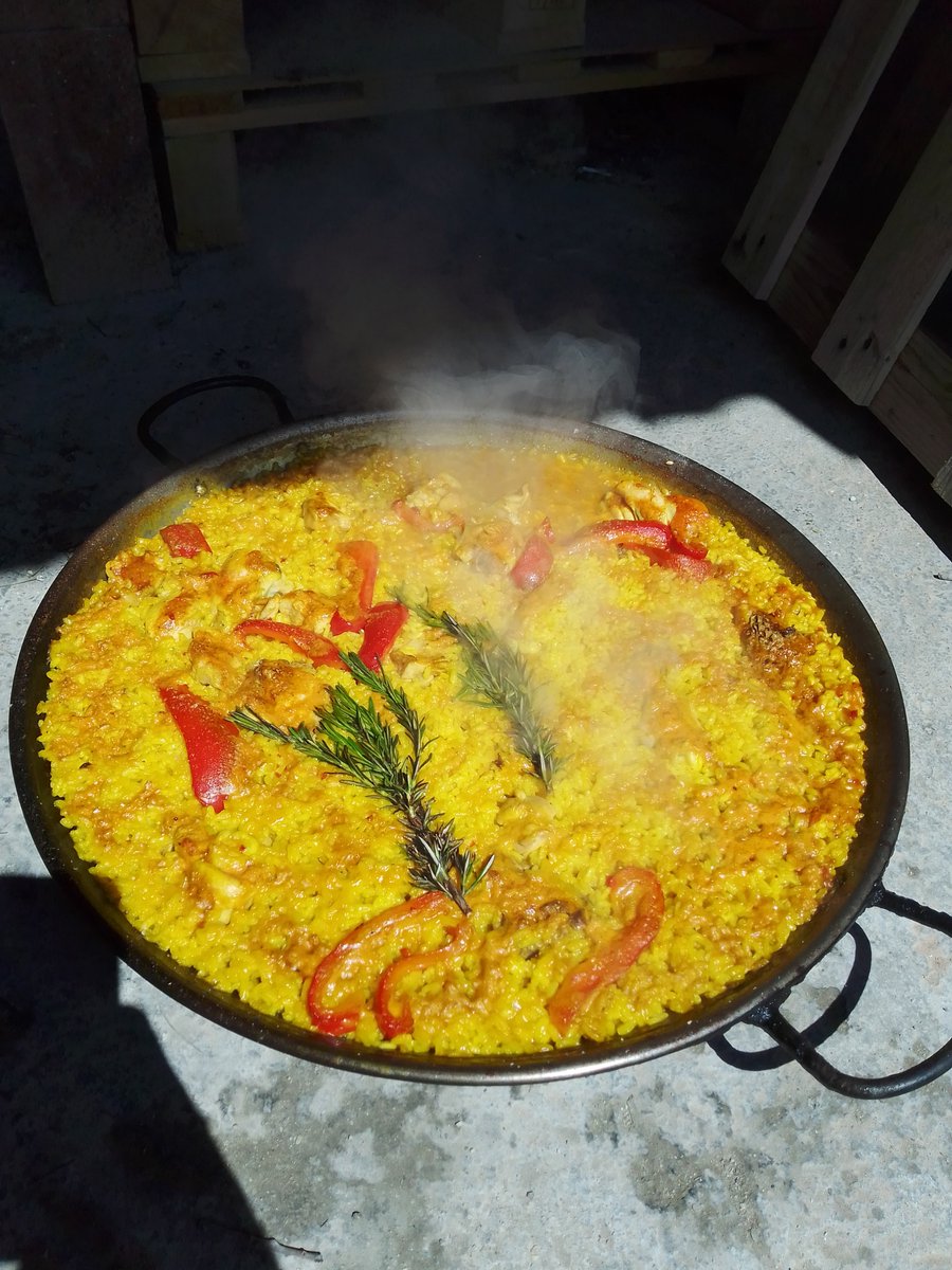 No todo va a ser confinamiento y nada más.buen dia 
#porestoymas
#mejorimposible
#grande