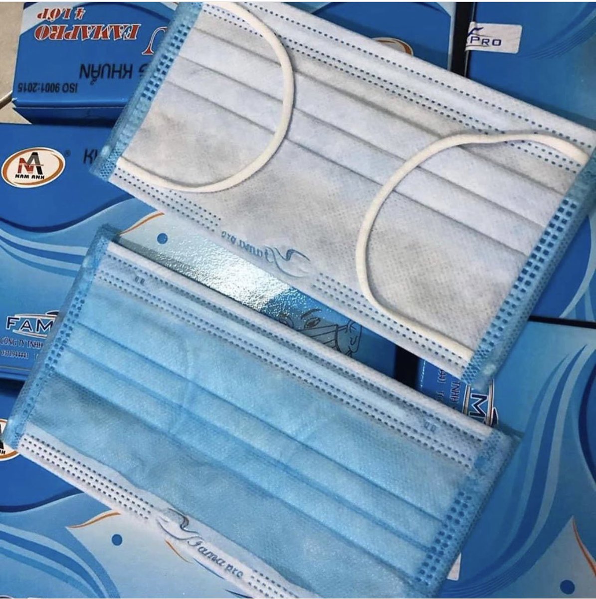 MypPstore's tweet image. 🔻หน้ากากอนามัยอย่างดี หนา4ชั้น 🔻1กล่อง 50 ชิ้น 
🔻ราคา 820บาท/กล่อง 
🔻3 กล่องขึ้นไปส่งฟรี ‼️ 
#mask #earloopmask #หน้ากากอนามัย #3m #covid19 #แมส #แมสปิดปาก #หน้ากากอนามัยพร้อมส่ง