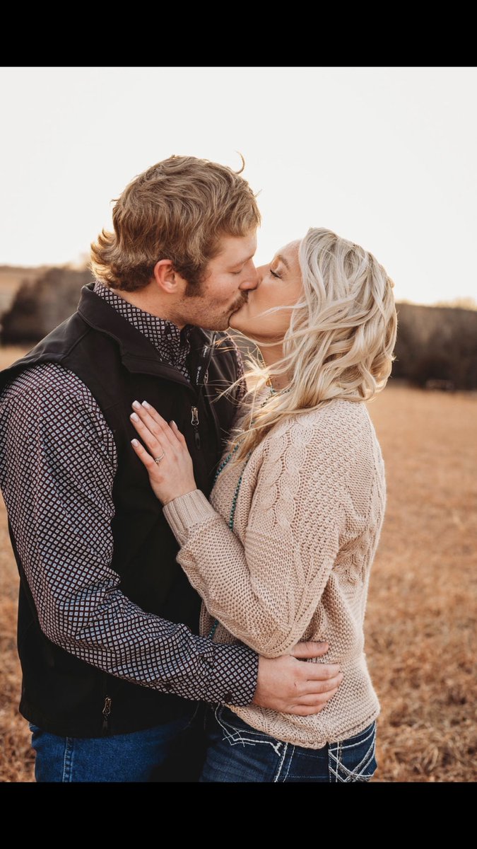 3:19 in the morning and all I can think about is #SoonToBeSimmons