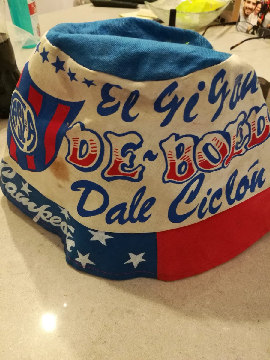 pislaba israel tweet media