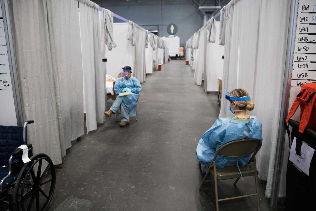 georgenews's tweet photo. Images dated: 04/04/2020 https://t.co/vQJcVYMqSu

Javits New York Medical Station (JNYMS) intensive care unit bay: The facility, which has been operational and caring for NON-COVID-19 patients since March 30, began providing medical care for patients with the virus April 3. https://t.co/61ethOAYKq