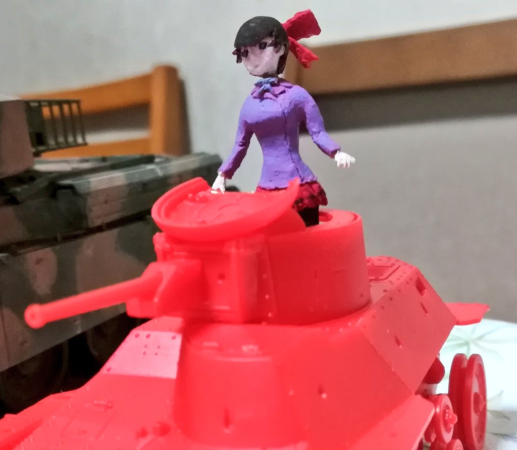 てけ めがねっ子推し Auf Twitter ファインモールド製ガールズ パンツァー リボンの武者 1 35 九七式軽装甲車テケ作ってます 鶴姫しずかフィギュアを自作してます 色試し塗りしてみたらいい感じかな ガルパン リボンの武者 九七式軽装甲車テケ 鶴姫しずか