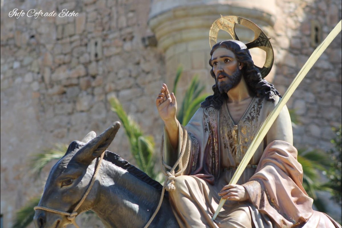 Los Domingos de Ramos son así en Elche. Bienvenidos al inicio de la Semana Santa
