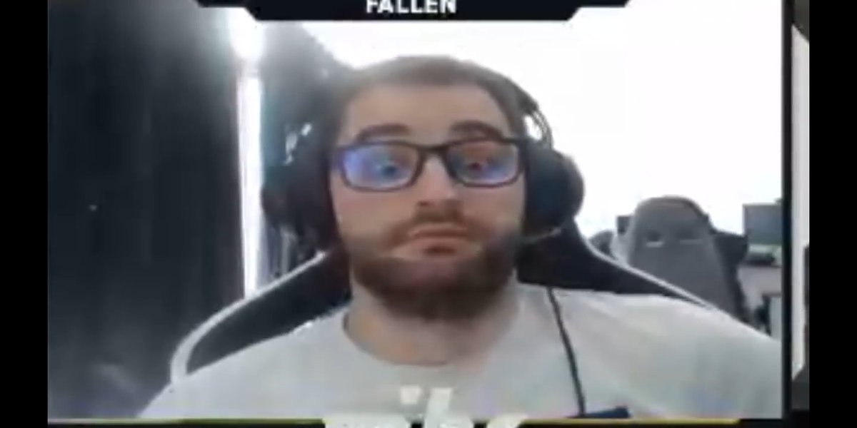RibossomoPuto's tweet photo. @FalleNCS Belissima obra de arte que eu fiz com meus amigos em pouquissimo tempo com o mouse, essa eu chamo de "Que ota newba?"
Quem acertar qual a verdadeira imagem tem 400 de IQ https://t.co/6HAS2dljmA