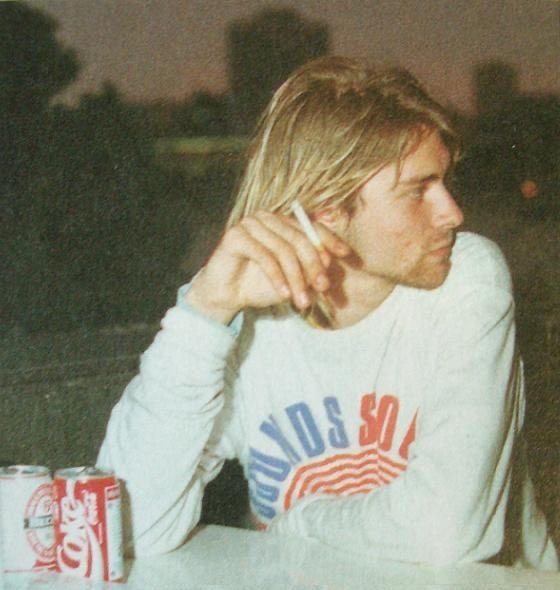 Morticia_Vibes's tweet photo. 26 years today 🖤
A lengend taken way before his time.
#KurtCobain #RememberingKurt https://t.co/Egpn3qKBNC