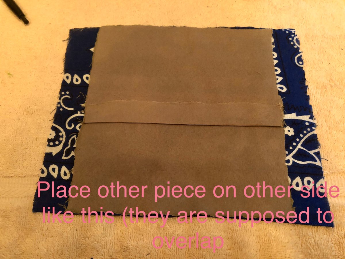 Bl0ndieMIA's tweet photo. Steps 5–8 #MaskTutorial #COVID19 #HomemadeMasks https://t.co/fzQ2lFdlbj