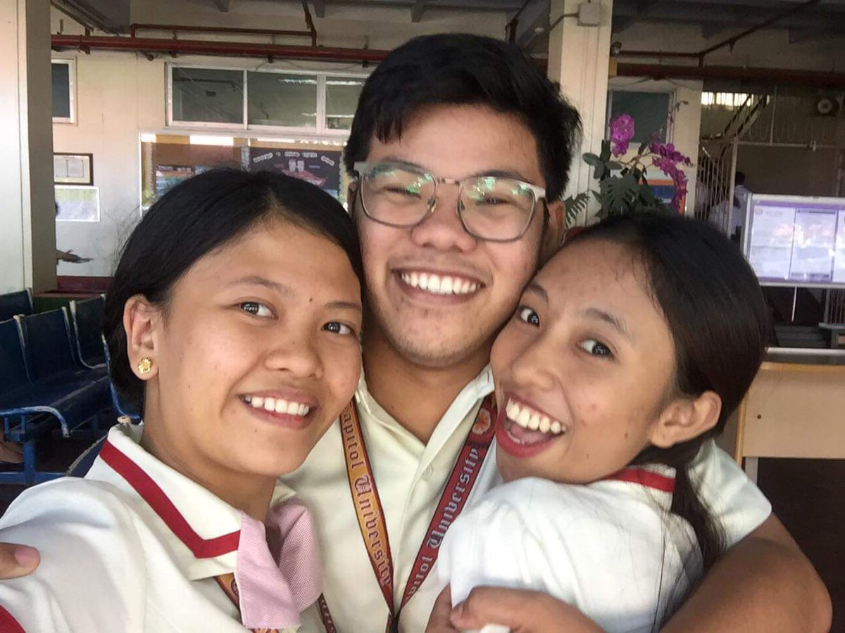 Barcomagre's tweet photo. #12PMHUGTIME
#CUOSO
#PROJECTAMIGO https://t.co/UtcZCZtMuT