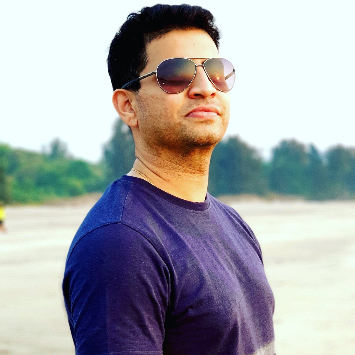khambete's tweet photo. #NewProfilePic https://t.co/WU9yW2lENm