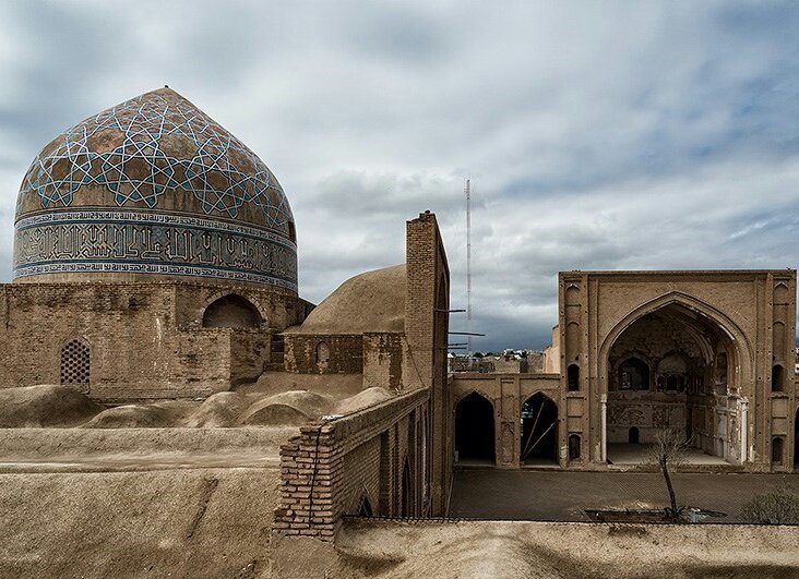 Going to Jameh Mosque of Saveh tonight in Saveh, Iran, built in the 12 century. It is a Seljuk era mosque with a courtyard, dome and one surviving minaret carved with inscriptions. It also has two alters dating to the later Safavid era.