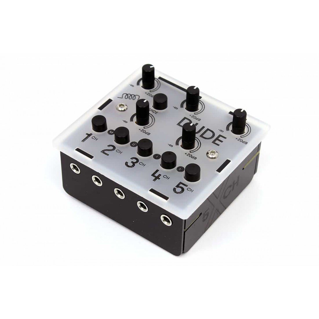 So what if i want to play my Volca Drum, Volca Modular, Korg EA-1 + my Critter & Guitari Pocket Piano, all at the same time while recording or jamming live? How will I manage all these rascally mono signals?? i hope to eventually answer this question with “the Bastl Dude mixer”.