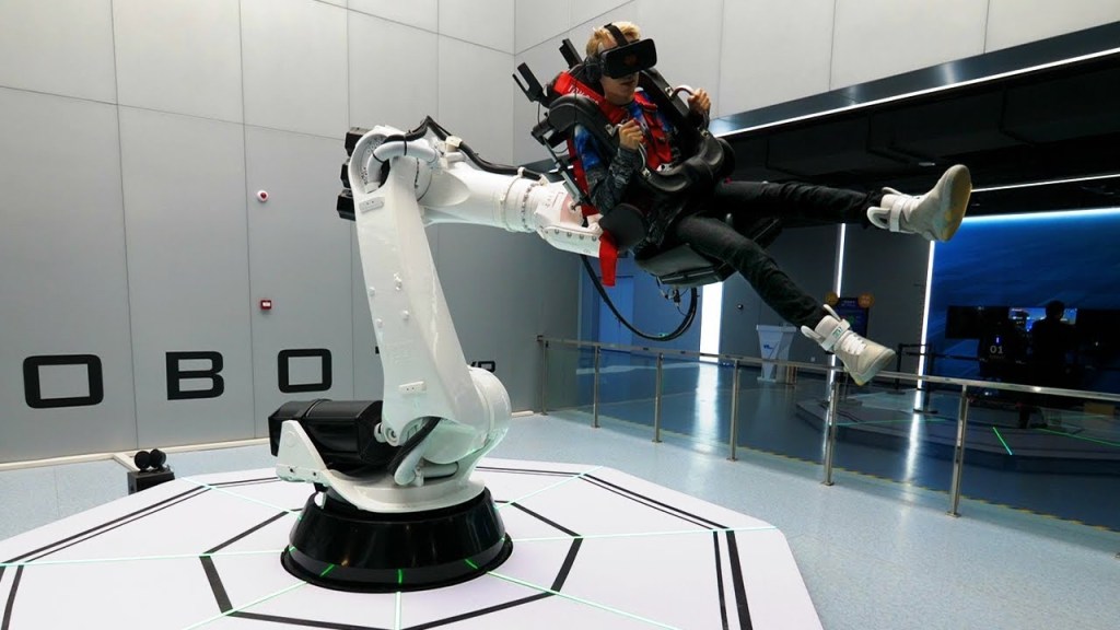 PictureBestVR's tweet photo. Inside the Largest Virtual Reality Theme Park In The World – VR Star Park China https://t.co/D3eox5gOIQ https://t.co/O3QuZGOkA3