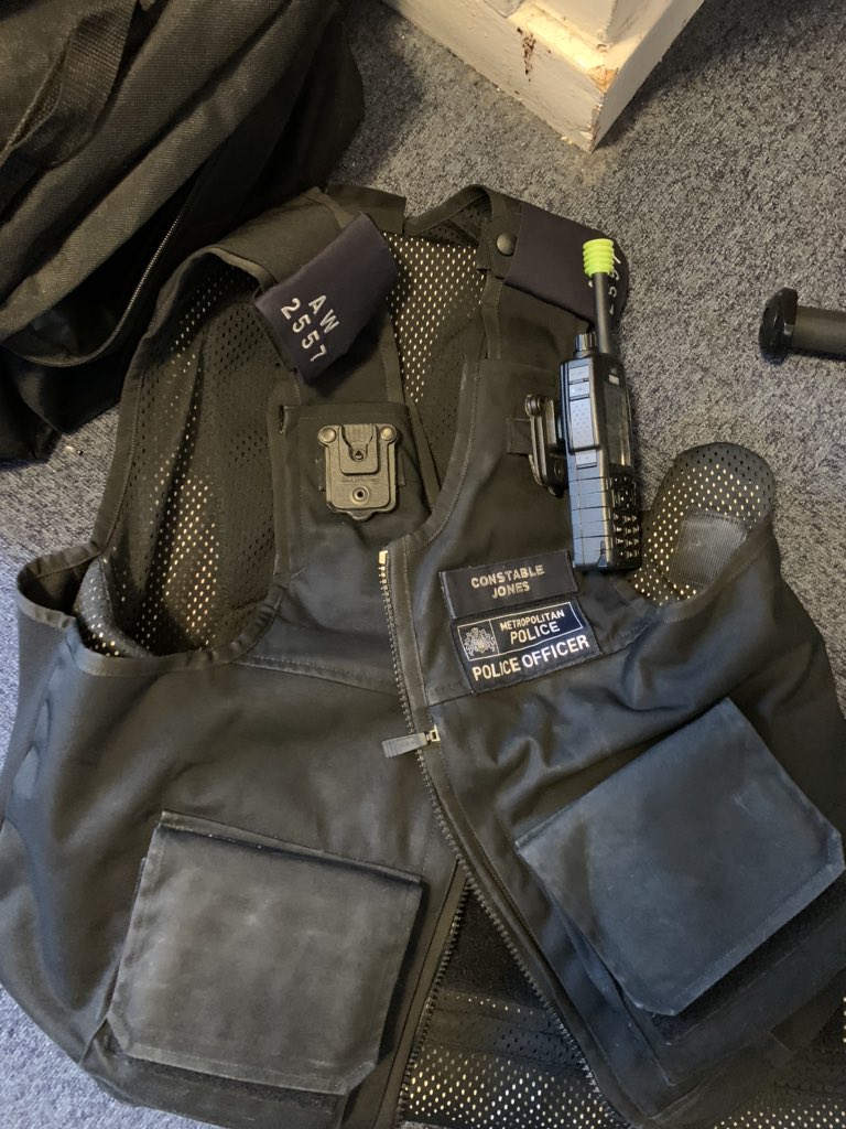 timlukejones's tweet photo. @FullyScored enjoyable listen on the way to work this morning, interesting to hear that Philip Cobb wanted to be a police officer, especially given that I always wanted to be principal trumpet of the LSO... #tallenough #nottalentedenough https://t.co/ca7j2sCSh7