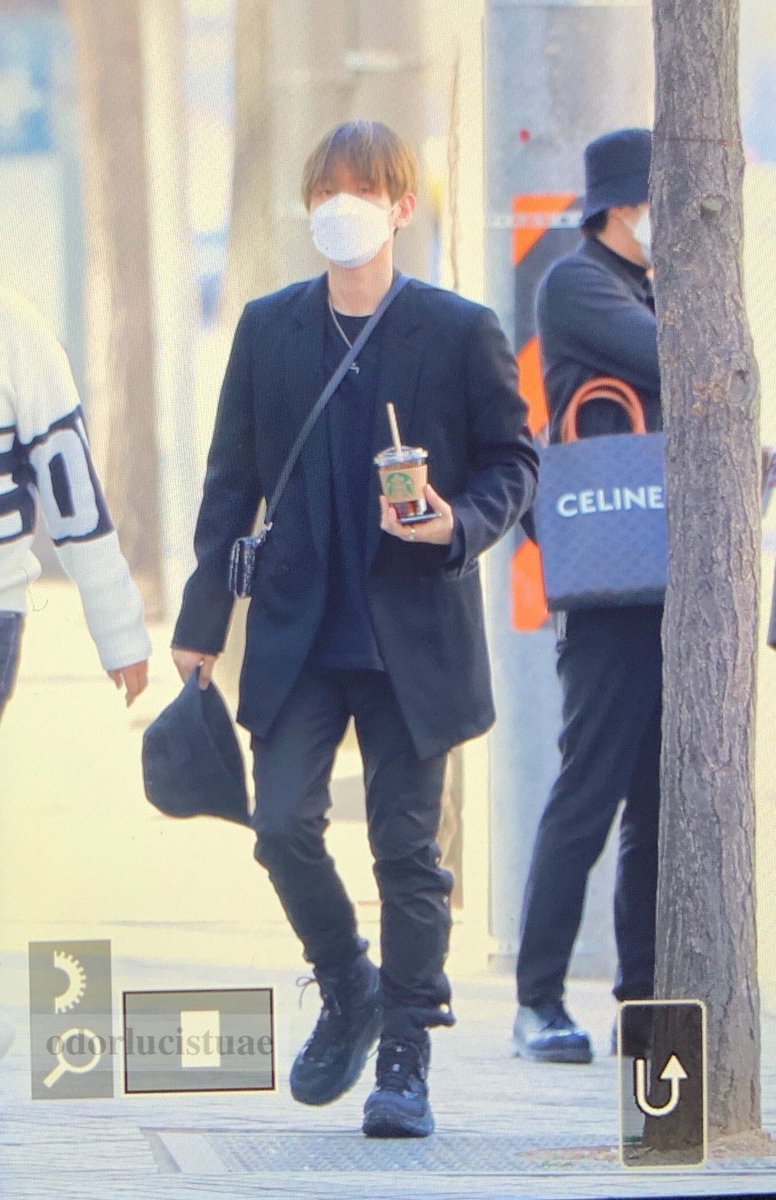 BESTFRIEND__92's tweet photo. 200405 #EXO #엑소 ❤

วันนี้หนุ่มๆ EXO ชานยอล แพคฮยอน จงอิน เซฮุน ไปให้กำลังใจพี่ซูโฮกันด้วยค่ะ

#CHANYEOL #BAEKHYUN #KAI #SEHUN #수호 #SUHO #EXO #엑소 @weareoneEXO https://t.co/n4RAzeEgNK