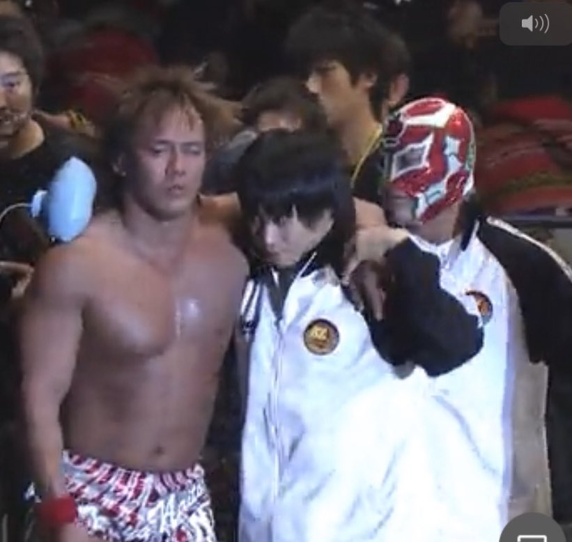 Yanagi Bushiさん お誕生日おめでとうございます いつも ロスインゴのお母さん として メンバーを助けてくれてありがとう 今年はもしかしたらヒロムさんのjrヘビー挑戦もあるかな と密かに楽しみにしてます Bushi誕生祭 Bushi 内藤哲也 ロス