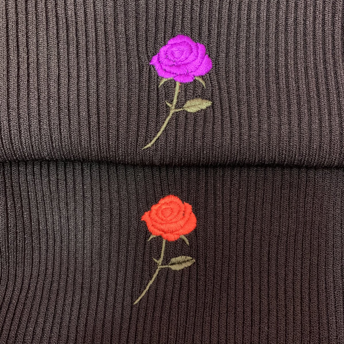 Me 原宿 En Twitter Restock No 70oz0370 Me Original バラ刺繍リブニットキャミ 30 Tax Color Bk Pp Bk Red バラ刺繍のリブニットキャミが再入荷しました ワンポイント刺繍なので合わせやすいです T Co Qsohtu3glz Me 原宿 En Twitter Restock No 70oz0370 Me Original バラ刺繍リブニットキャミ 30 Tax Color Bk Pp Bk Red バラ刺繍のリブニットキャミが再入荷しました ワンポイント刺繍なので合わせやすいです T Co Qsohtu3glz