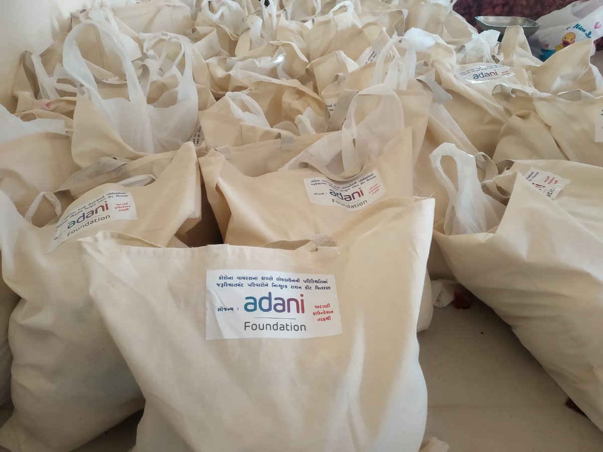 AdaniPriti's tweet image. I’m proud of the @AdaniFoundation teams across various locations that are providing food packets and ration to over 20,000 people daily. Each meal delivered by every person on the ground is important in the fight against hunger. #COVID2019 #IndiaFightsCorona