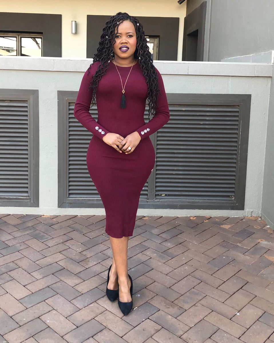 lizless's tweet photo. #Ladieswithcurves 
Accepted the challenge. https://t.co/AxPfeJUtpq