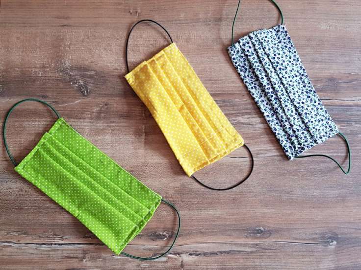 irannewsdaily's tweet image. Make your own face mask TEHRAN (Iran News) – It’s difficult to keep your distance in a grocery store or pharmacy, so now #facemask #faceprotection #ff2p #n95masks #respiratorydisease irannewsdaily.com/2020/04/make-y…