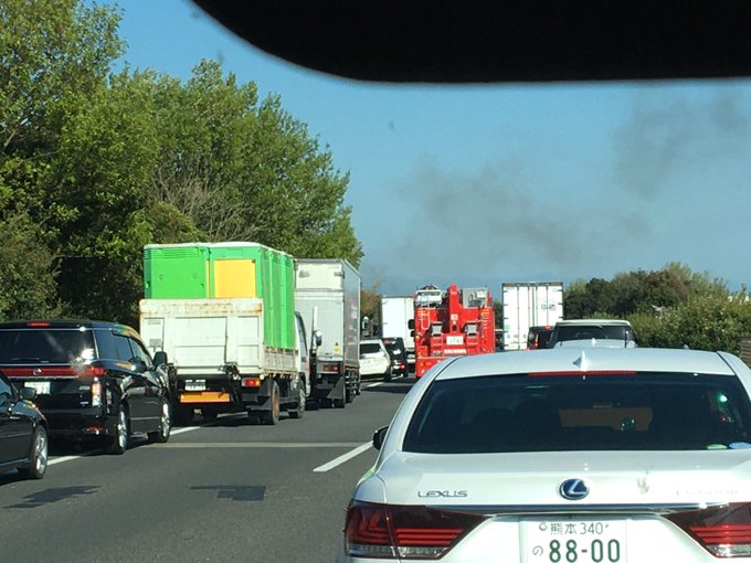 火災 長崎道 上り 多久ic 佐賀大和ic間で車両火災 通行止め 黒煙が見える 現場画像まとめ まとめダネ