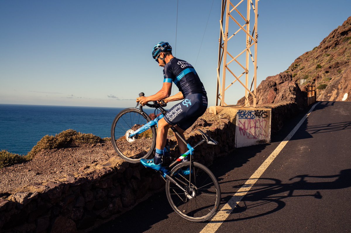 teamnovonordisk's tweet photo. The Sunday morning skill show with @david_lozanomtb 🤘😎⠀
⠀
📸 @Martin_Nordmark 
⠀
#ChangingDiabetes ⠀
⠀ https://t.co/ROsY3klUzq