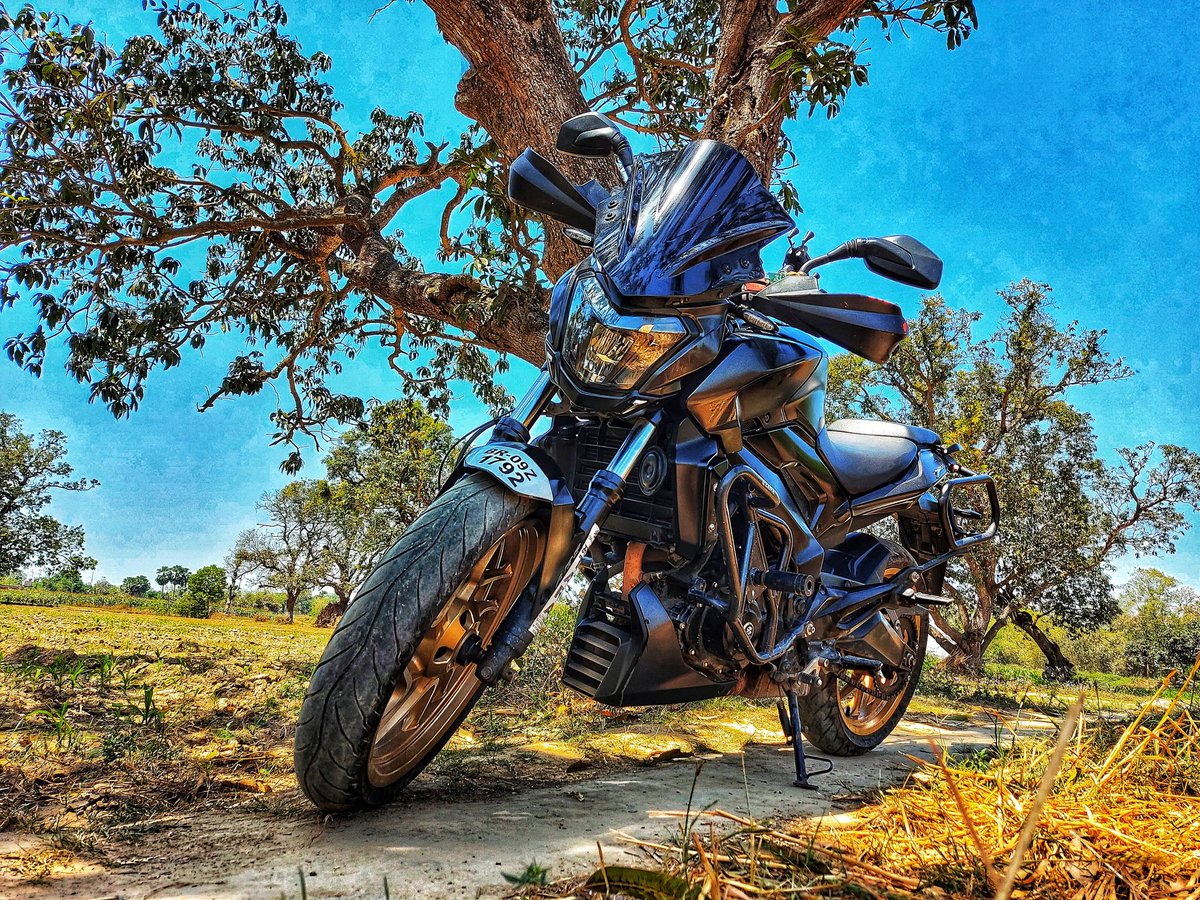 Sujeetsharmakr's tweet photo. #stayhome  #staysafe

#dominar400 #xbhpdominargreatasianodyssey #begusarairider #dominar_400 #beast #zanainternational #roadking  #modifiedbikes #bajajdominar #bajajindia #xbhp #samsunga70s #grandpitstop #rynox #rynoxgears #bihar #hyperrider #motul #dominar2018 https://t.co/PZN2MmyJ7l