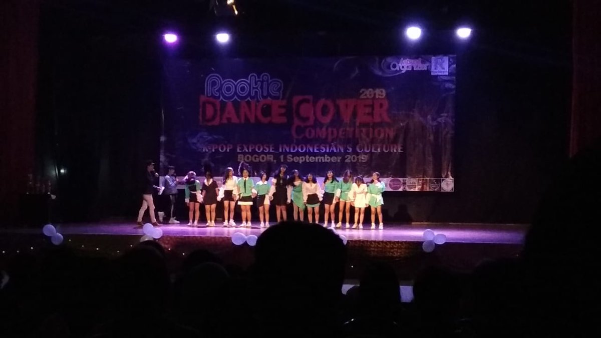 Qcutegell's tweet photo. Yaampun kangen perfom:( https://t.co/K0LHgHIw9X