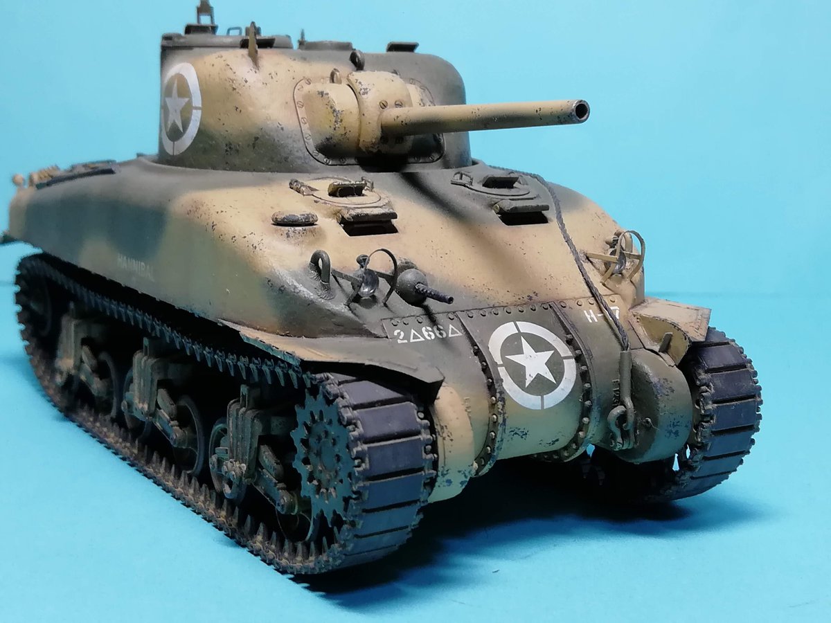 ドラゴン 1/35 第二次世界大戦 アメリカ軍 M4A1 シャーマン DV (直視