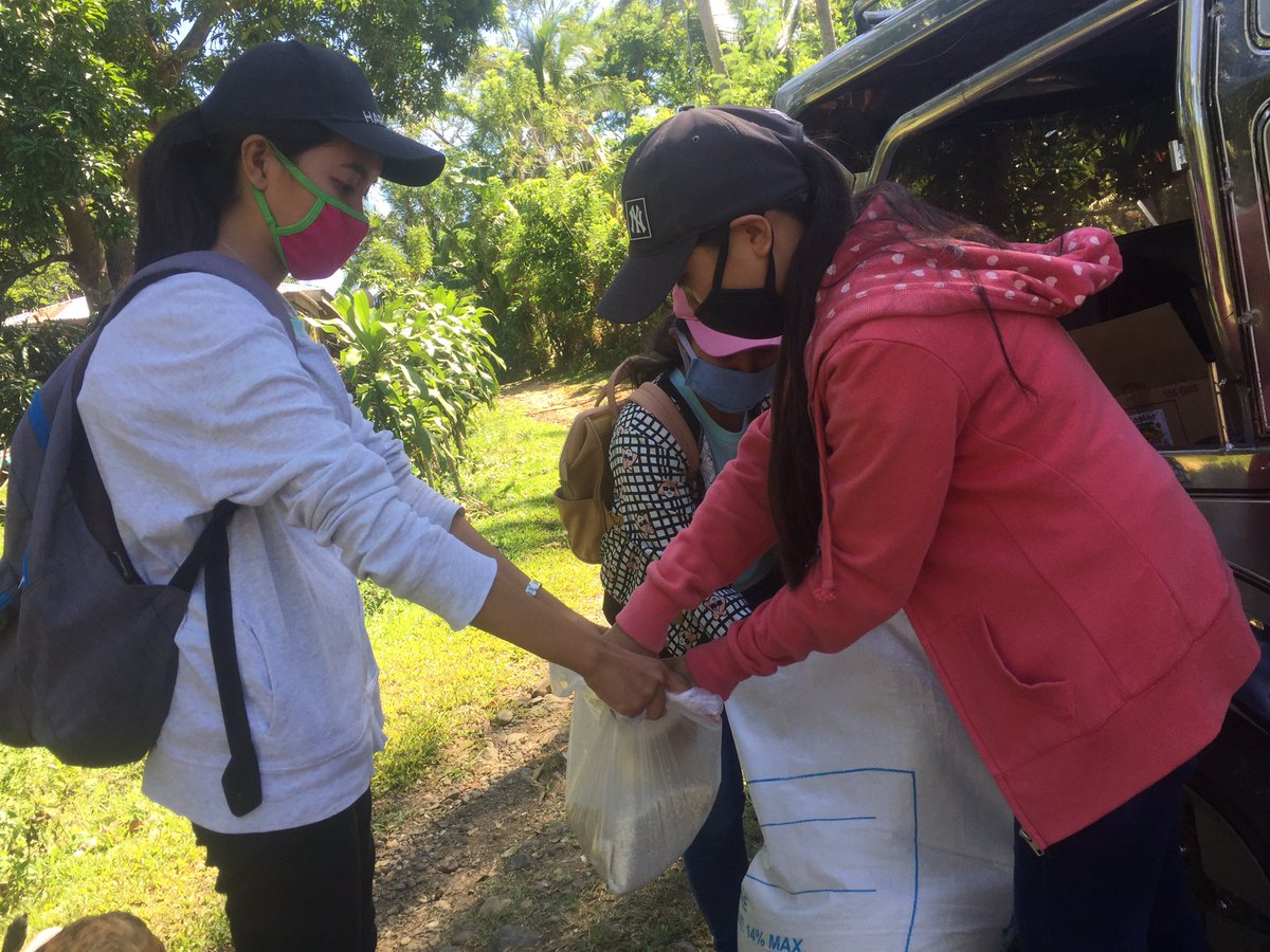 rynndvll's tweet photo. Salamat po sa oportunidad upang makatulong sa kapwa💚.
#TYJM https://t.co/3mrybyEj4r