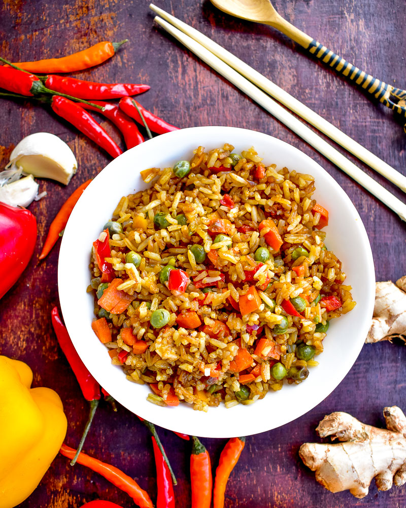 FoodiesKe_'s tweet photo. Transform your left over boiled rice into a delicious and colourful bowl using my Stir-Fried Vegetable Rice Recipe. It's 100% Vegan too 
https://t.co/TUgZnOTypx https://t.co/oZUszNETar