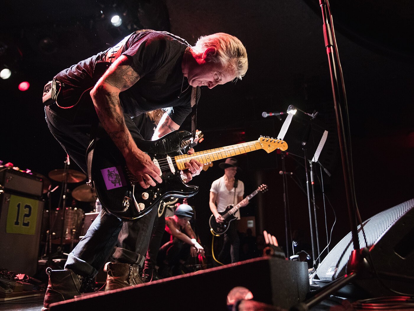 Happy birthday to Guitar GOD Mike McCready!!    