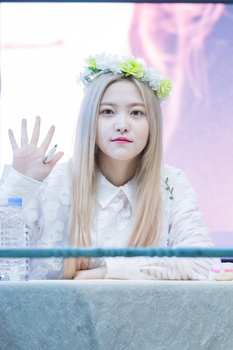 Yeri (Red Velvet)