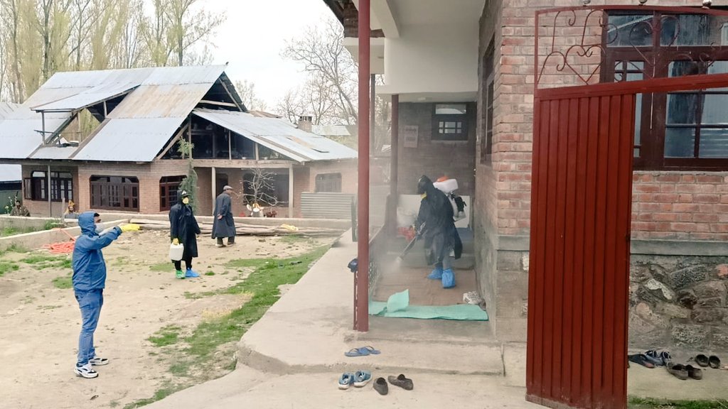 Muncipal Council Ganderbal under the chairmanship of President MCG along with Executive Officer fumigated the whole village (Guzhama Batwani) today after first case declared positive  for Covid-19 there.

Stay home Stay Safe
<a href="/Drjitendersing1/">Dr. jitender singh</a>