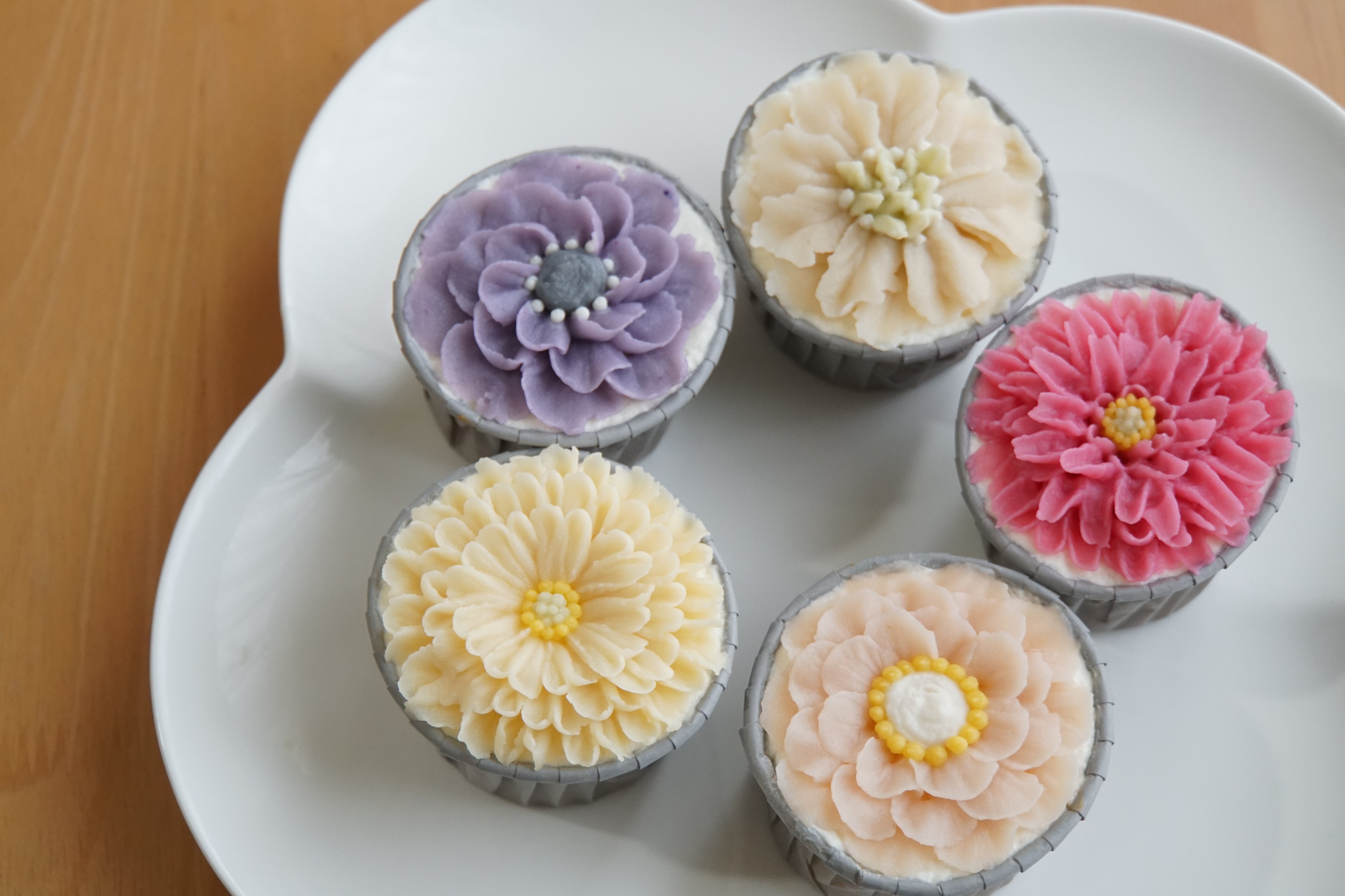 フラワーカップケーキ Twitter Search Twitter