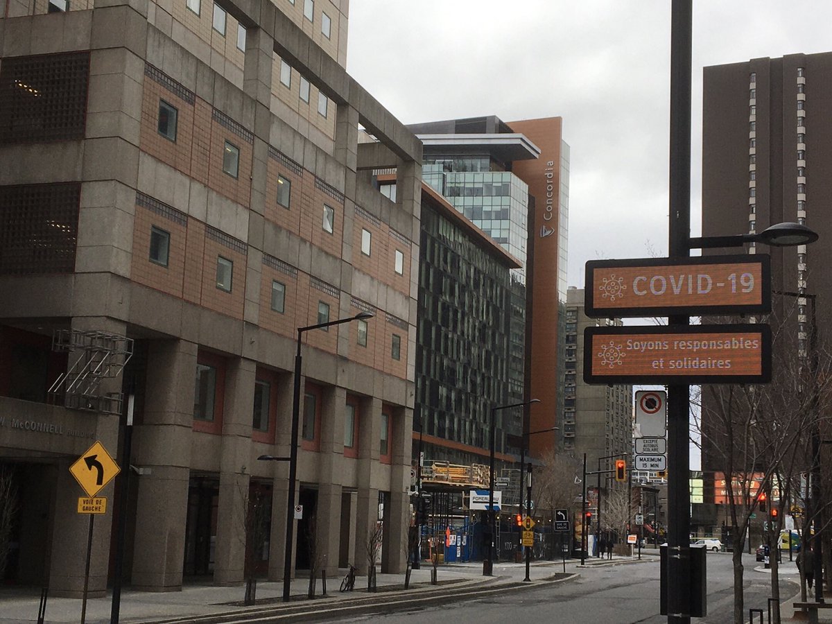 ReutersMontreal's tweet photo. Eerily quiet Sunday morning in downtown #Montreal #dimanchematin #COVID19 #coronavirus #distancesocial #SocialDistanacing https://t.co/8SVZHsOAJz