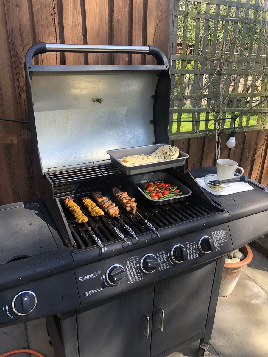 joooooodles's tweet photo. First bbq of the year in the garden is smelling sensational 🔥🥩☀️🌱🎉 #StayHomeSaveLives https://t.co/X5fl5AHc1m