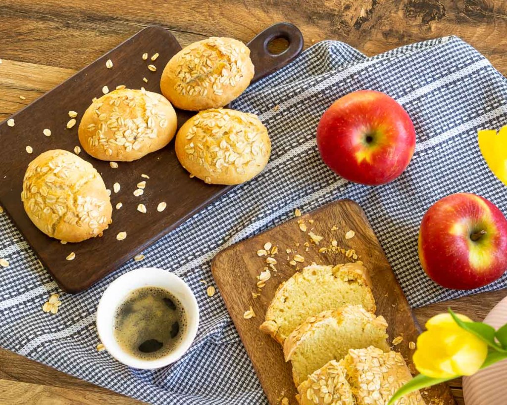 vorstadtleben's tweet photo. #stayhome - und plötzlich ist alles anders! Brötchen backen ohne Hefe https://t.co/CqAUtqPPlU https://t.co/Hq4lJb1LKd