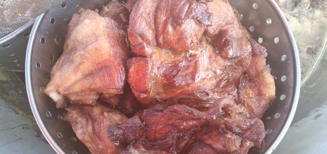 RanchoStgo's tweet photo. Amigos apoyemos hagan sus pedidos de Carnitas por kilo, las ventas en la semana se cayeron ojalá puedan apoyarlos los tacos están bien surtidos. #ConsumeLocal ya pueden hacer sus pedidos https://t.co/82mrIUkbmv