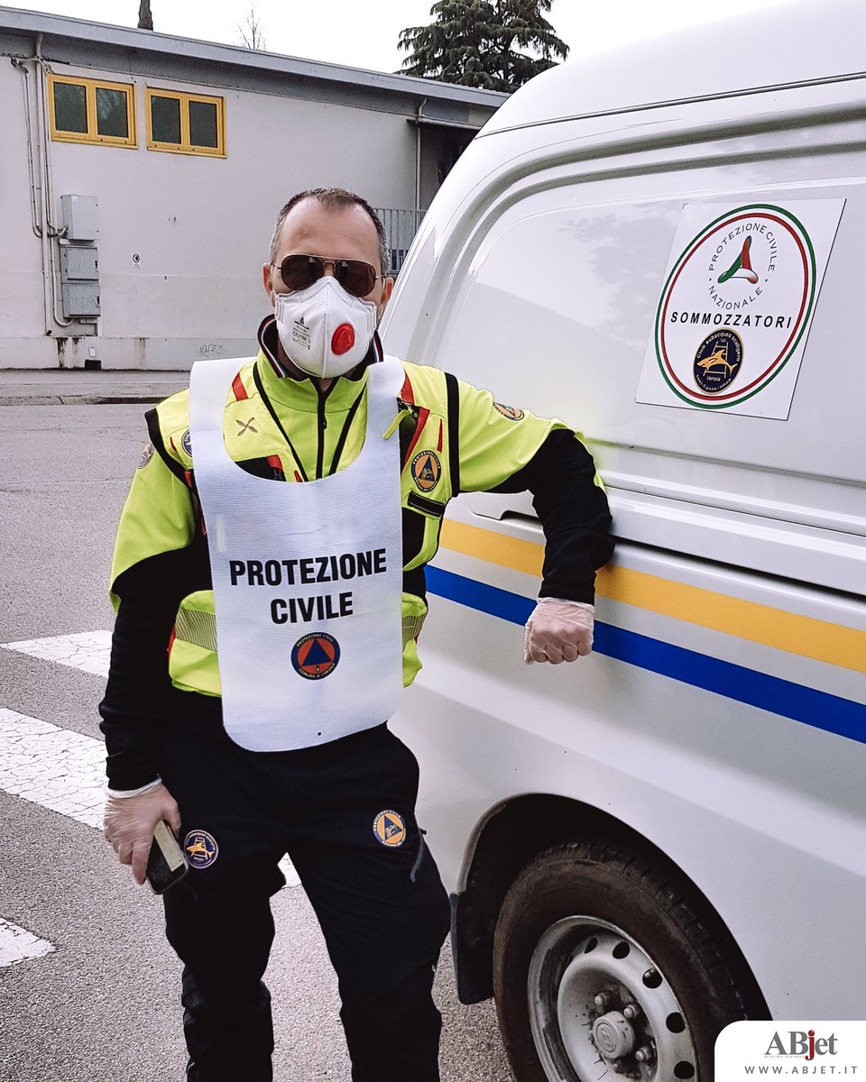abjet_it's tweet image. In this week of sanitary emergency 💌 also Christian of ABjet makes his contribution as a volunteer together Civil Protection team of Verona to bring the masks 📬from house to house 🏘
#abjet #flyabjet #aliven #andràtuttobene #quarantena #rimpatriate #charter #charterjet #jet
