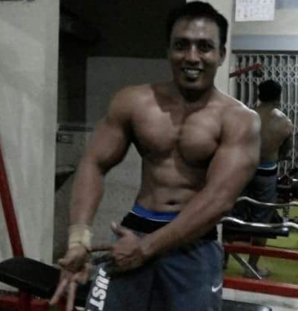musclezone1's tweet photo. Gym https://t.co/GcSOS2OXci