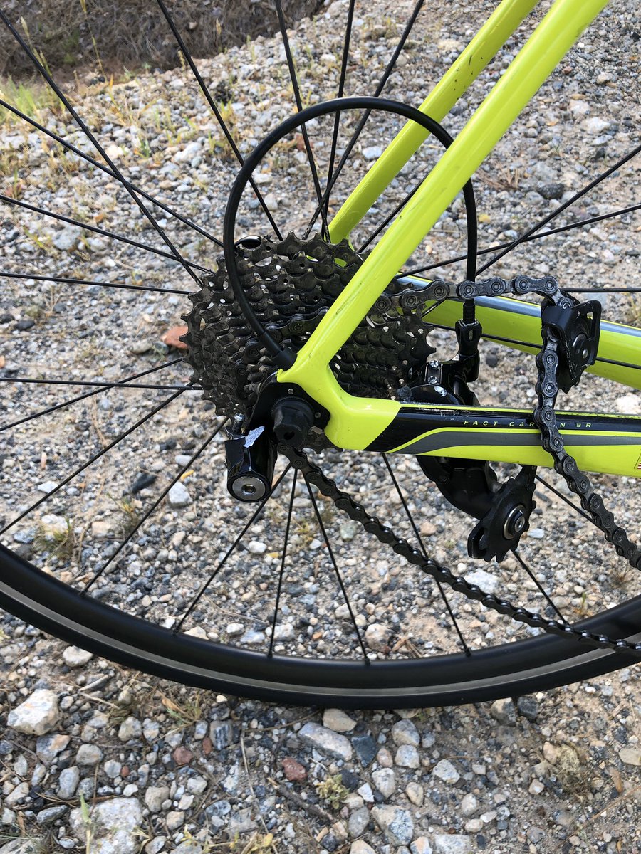 comtec17's tweet image. Was out having an awesome 90km bike ride when my rear derailleur decided to break off and jam up into my rear wheel. #didntcrash #IRONMANVR1