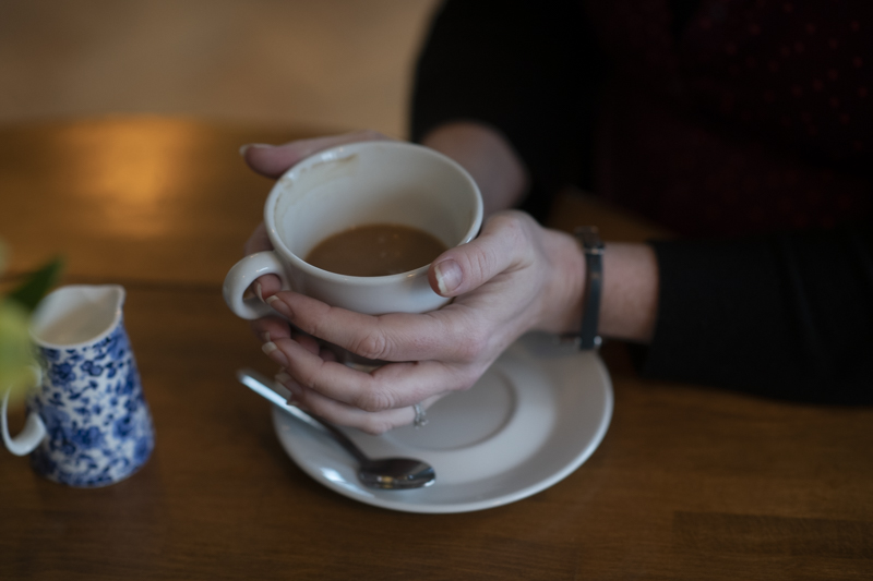 samaritans's tweet photo. If you're struggling to cope at the moment, know that you aren't alone and this is perfectly normal. Here are some things you could do to help #selfcaresunday https://t.co/unA6JDOvNA https://t.co/S9RbCohJtj