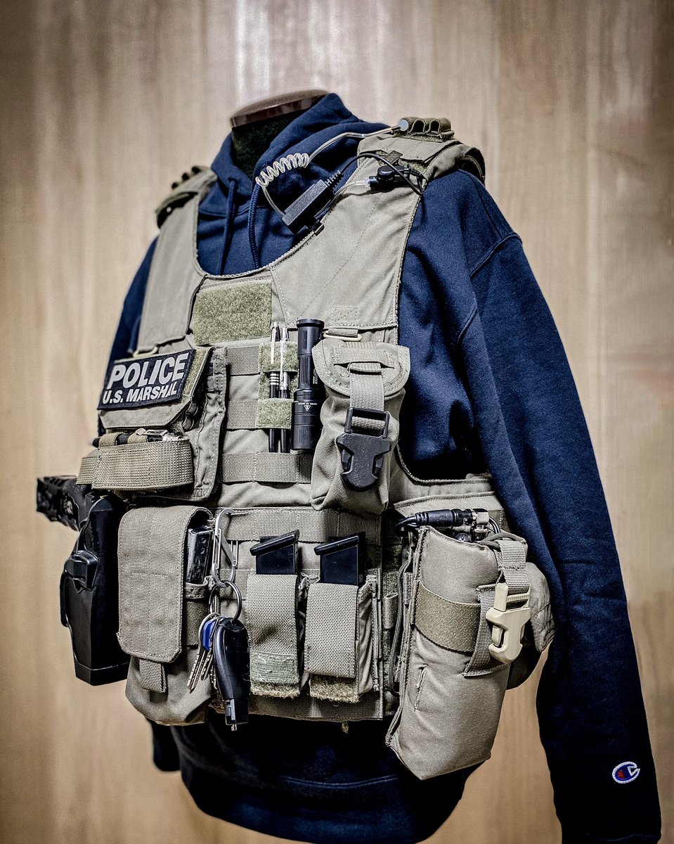 UAV-LEに早速TKポーチ&TQポーチじゃないポーチを換装✨ 良い感じ🤤✨w