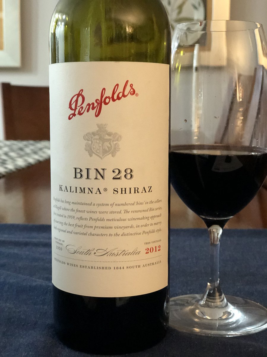 vicki_woods_au's tweet photo. Brucey nailing Sunday night dinner! Beautiful fillet steak with rocket & pear salad! Matched to 2012 @penfolds #Bin28 Kalima Shiraz @PereeW @carolduncan @LindaDrummond @bradjameswebb @julesaj1 @newietraveller https://t.co/bHBszO3nSD
