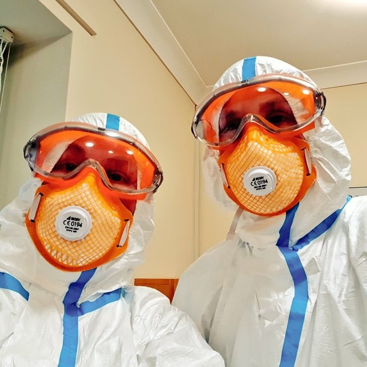 I'm asking those who’ve served their community as NHS, Police, Fire or other key worker to join the challenge of posting a picture of yourself in uniform. Just a picture, no description. The goal is to flood Twitter with positive photos instead of negativity. ❤️