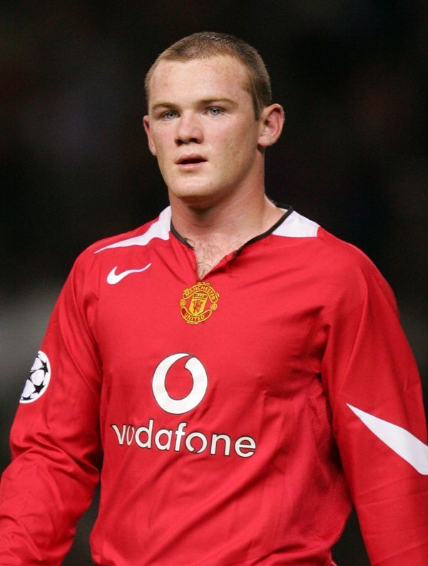 WAYNE ROONEY: An unforgettable debut that few will need reminding. Wayne Rooney made his debut after the move from Everton in a Champions League group stage encounter with Turkish giants Fenerbahce.And a dream debut it was, Wayne scored a hat-trick in a 6-2 win in 2004.  #MUFC