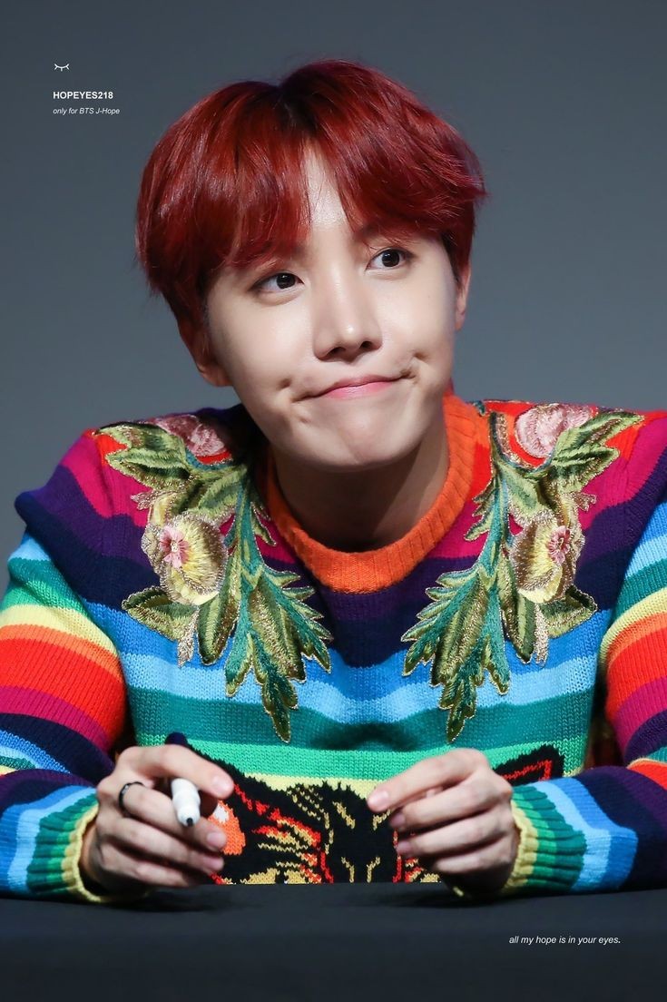 Hoseok as fishes: a very beautiful thread or so I hope